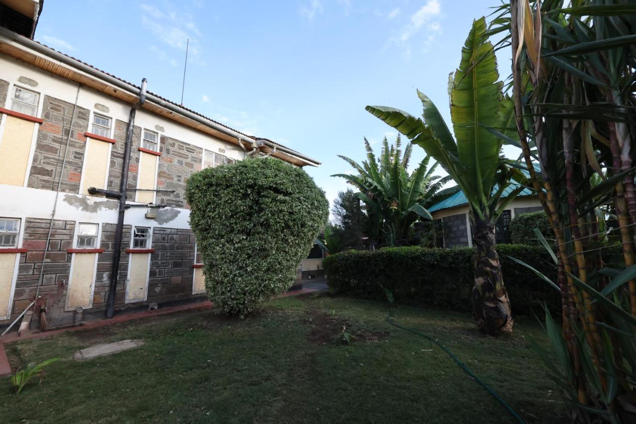 Homebase Gardens Kiamunyi Nakuru Exterior foto